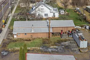 1002 Academy St, Elroy, WI 53929 - Photo 44