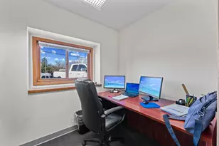 1002 Academy St, Elroy, WI 53929 - Photo 36