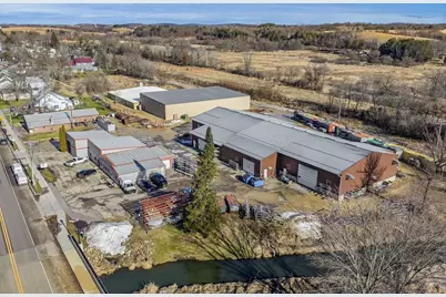 1002 Academy Street, Elroy, WI 53929 - Photo 16