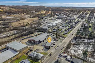 1002 Academy St, Elroy, WI 53929 - Photo 12