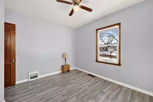 1739 Tremont Dr, Beloit, WI 53511 - Photo 18