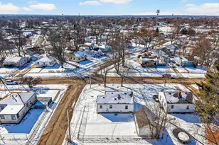 1739 Tremont Dr, Beloit, WI 53511 - Photo 42