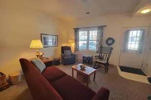 827 Sutherland Ave, Janesville, WI 53545 - Photo 6