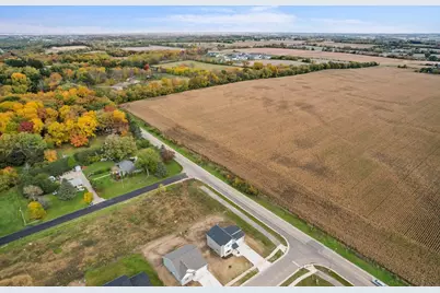 5623 Divine Street, Madison, WI 53718 - Photo 4