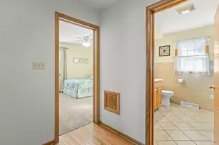 3708 Bee Ln, Beloit, WI 53511 - Photo 22