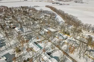 3708 Bee Ln, Beloit, WI 53511 - Photo 54