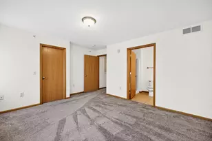 6720 Fairhaven Rd, Madison, WI 53719 - Photo 16