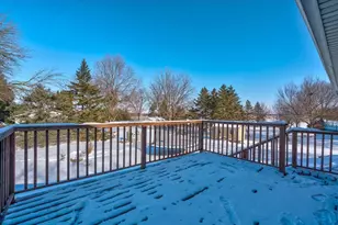 2718 Hilltop Dr, Sun Prairie, WI 53590 - Photo 36