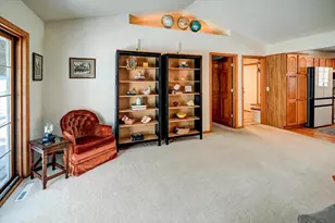 1275 McMahon Dr, Sun Prairie, WI 53590 - Photo 18