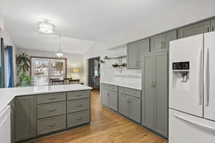 516 Woodvale Dr, DeForest, WI 53532 - Photo 18