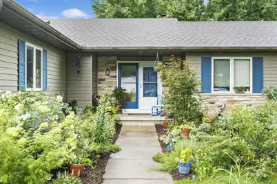 516 Woodvale Drive, DeForest, WI 53532 - Photo 2