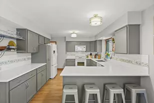 516 Woodvale Dr, DeForest, WI 53532 - Photo 14