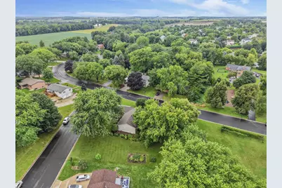 516 Woodvale Drive, DeForest, WI 53532 - Photo 54