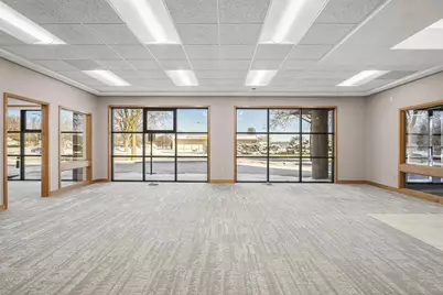 550 Broadway Drive, Sun Prairie, WI 53590 - Photo 16