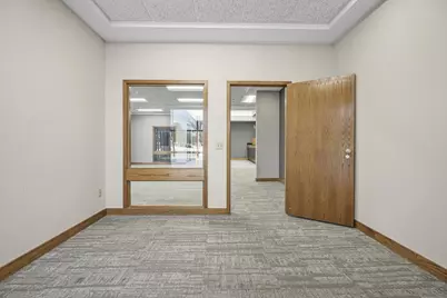 550 Broadway Drive, Sun Prairie, WI 53590 - Photo 18