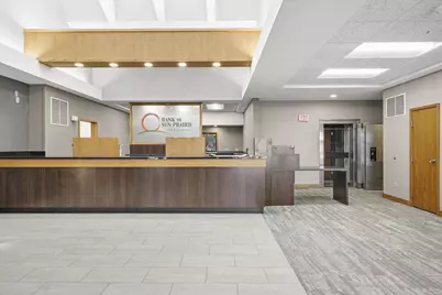 550 Broadway Drive, Sun Prairie, WI 53590 - Photo 8