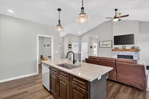 407 Luann Kay Ln, Orfordville, WI 53576 - Photo 16