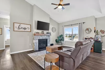 407 Luann Kay Lane, Orfordville, WI 53576 - Photo 8