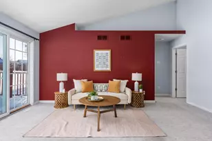 3155 Selkirk Dr, Sun Prairie, WI 53590 - Photo 2