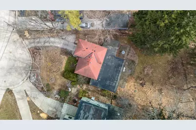 5745 Bittersweet Place, Madison, WI 53705 - Photo 34