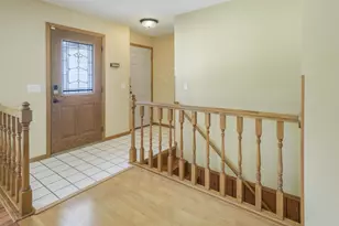 2111 Browning Dr, Janesville, WI 53546 - Photo 8