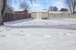 2111 Browning Dr, Janesville, WI 53546 - Photo 34