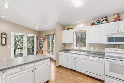 N6333 Suburban Heights Road, Pardeeville, WI 53954 - Photo 10