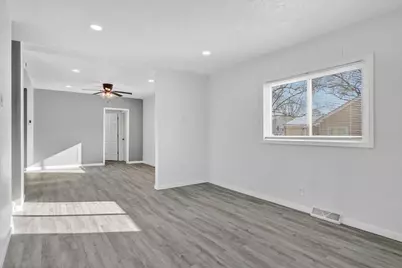 1025 10th Street, Beloit, WI 53511 - Photo 12