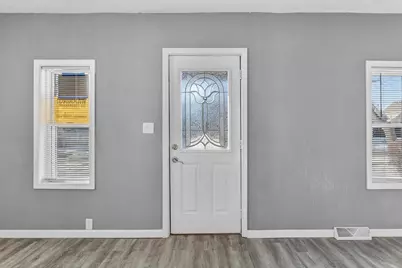 1025 10th Street, Beloit, WI 53511 - Photo 6