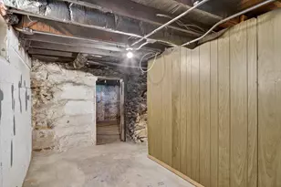 1025 10th St, Beloit, WI 53511 - Photo 42