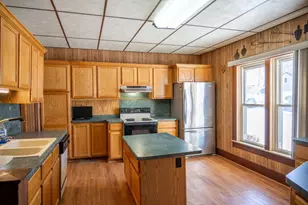 207 Spring St, Elroy, WI 53929 - Photo 30