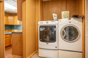 207 Spring St, Elroy, WI 53929 - Photo 24