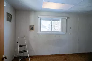 207 Spring St, Elroy, WI 53929 - Photo 26