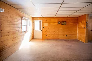 207 Spring St, Elroy, WI 53929 - Photo 14