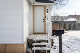 231 Hillyer St, Waupun, WI 53963 - Photo 34