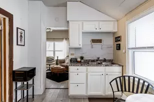 231 Hillyer St, Waupun, WI 53963 - Photo 10