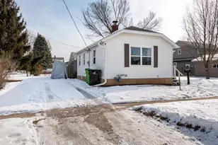 231 Hillyer St, Waupun, WI 53963 - Photo 36