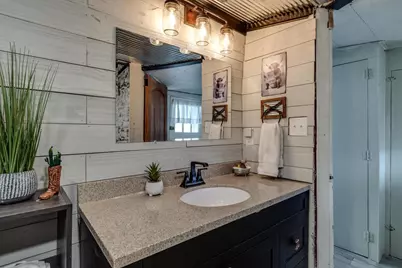 231 Hillyer Street, Waupun, WI 53963 - Photo 20