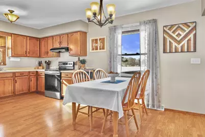 1002 Cherrywood Drive, Waukesha, WI 53188 - Photo 6