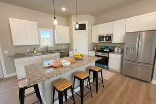 6712 Honey Bee Ct, DeForest, WI 53532 - Photo 2