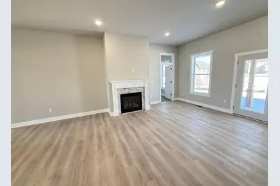 6712 Honey Bee Court, DeForest, WI 53532 - Photo 4