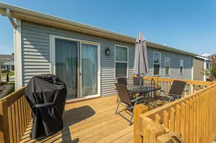 5371 Little Bluestem Dr, Mcfarland, WI 53558 - Photo 8