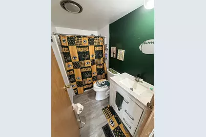 10525 W Greenfield Avenue #65, West Allis, WI 53214 - Photo 6