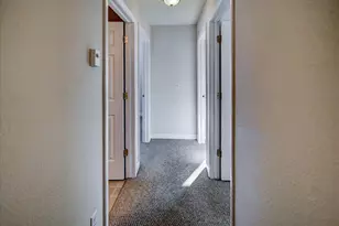 204 S Musket Ridge Dr, Sun Prairie, WI 53590 - Photo 20