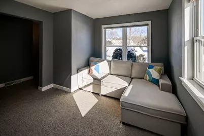 204 S Musket Ridge Drive, Sun Prairie, WI 53590 - Photo 4