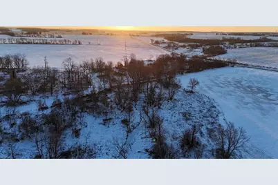 W9012 County Rd B, Sharon, WI 53585 - Photo 12