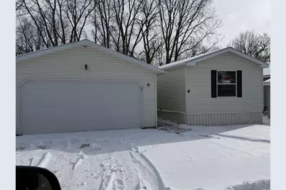 404 Lincoln Avenue #6, Reeseville, WI 53579 - Photo 1