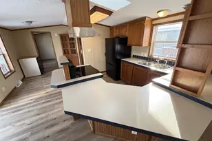 404 Lincoln Ave, Reeseville, WI 53579 - Photo 2