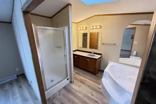 404 Lincoln Ave, Reeseville, WI 53579 - Photo 4