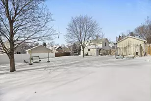 366 W Prospect St, Lake Mills, WI 53551 - Photo 18